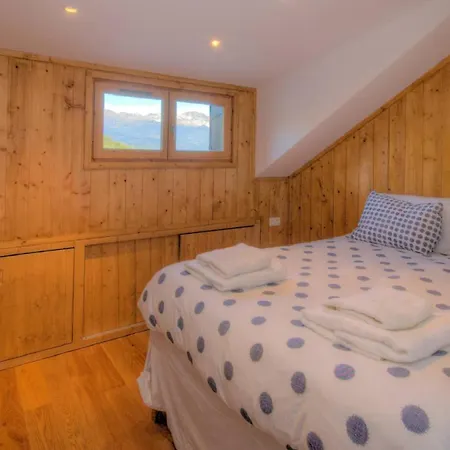 L'ourse 10 Duplex Apartment